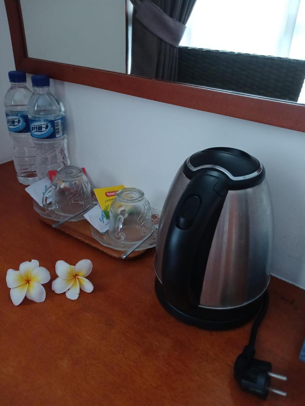 庫塔 普达科苏丽尤尼祖旅舍旅舍 外观 照片